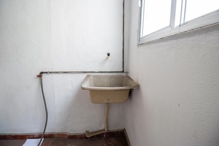Cozinha e Área de Serviço de apartamento para alugar com 2 quartos, 55m² em Irajá, Rio de Janeiro