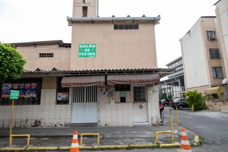 Apartamento para alugar com 55m², 2 quartos e 1 vaga Apartamento para alugar com 55m², 2 quartos e 1 vagaÁrea comum - Salão de festas
