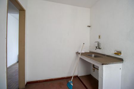 Apartamento para alugar com 55m², 2 quartos e 1 vaga Apartamento para alugar com 55m², 2 quartos e 1 vagaCozinha e Área de Serviço
