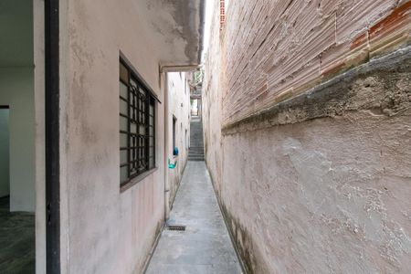 Casa para alugar com 333m², 4 quartos e 2 vagasCorredor Externo 