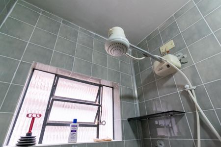 Casa para alugar com 333m², 4 quartos e 2 vagasBanheiro casa 1