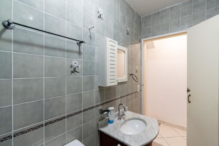 Casa para alugar com 333m², 4 quartos e 2 vagasBanheiro casa 1