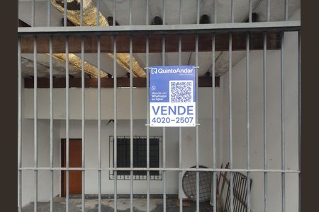 Casa para alugar com 333m², 4 quartos e 2 vagasFachada