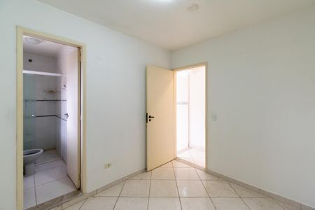 Casa para alugar com 333m², 4 quartos e 2 vagasSuíte casa 1