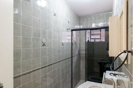Banheiro casa 1 de casa para alugar com 4 quartos, 333m² em Vila Imperio, São Paulo