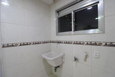 Apartamento para alugar com 70m², 2 quartos e 1 vagaÁrea de serviço