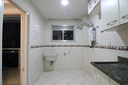 Apartamento para alugar com 70m², 2 quartos e 1 vagaÁrea de serviço