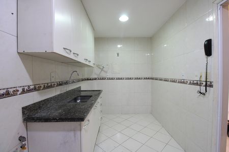 Apartamento para alugar com 70m², 2 quartos e 1 vagaCozinha