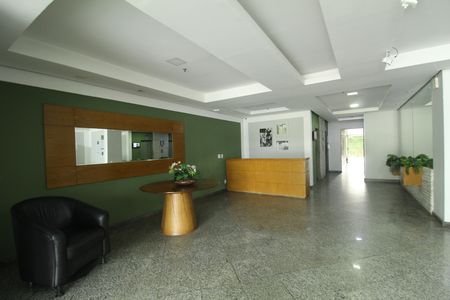 Apartamento para alugar com 70m², 2 quartos e 1 vagaHall