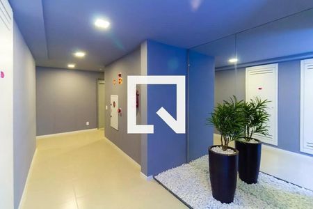 Apartamento para alugar com 38m², 2 quartos e sem vaga