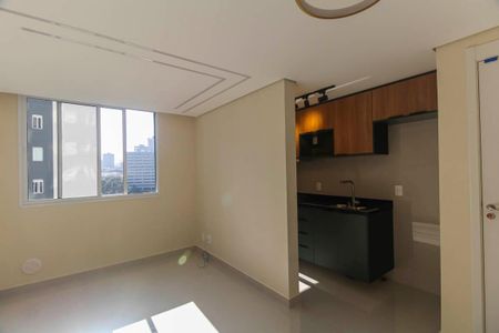 Apartamento para alugar com 38m², 2 quartos e sem vaga