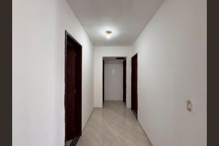 Casa de condomínio à venda com 120m², 3 quartos e 2 vagas Casa de condomínio à venda com 120m², 3 quartos e 2 vagasCorredor