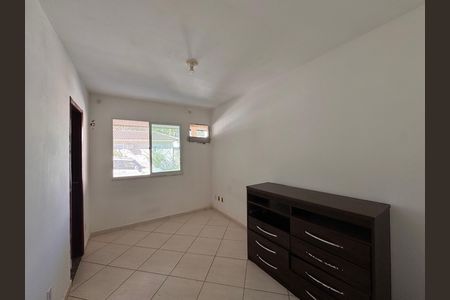Casa de condomínio à venda com 120m², 3 quartos e 2 vagas Casa de condomínio à venda com 120m², 3 quartos e 2 vagasSuíte 2