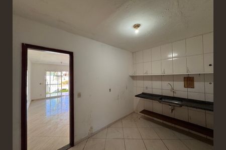 Casa de condomínio à venda com 120m², 3 quartos e 2 vagas Casa de condomínio à venda com 120m², 3 quartos e 2 vagasCozinha