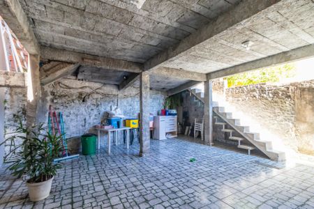 Área Externa de casa à venda com 3 quartos, 193m² em Jardim Belval, Barueri