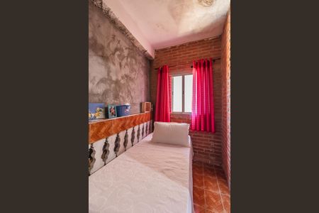Quarto 2 de casa à venda com 3 quartos, 193m² em Jardim Belval, Barueri