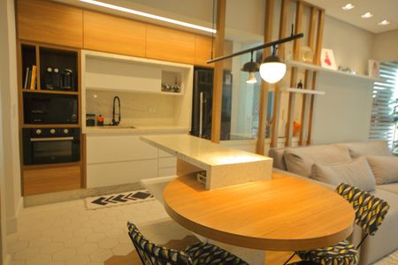 Apartamento à venda com 160m², 2 quartos e 2 vagasCozinha 