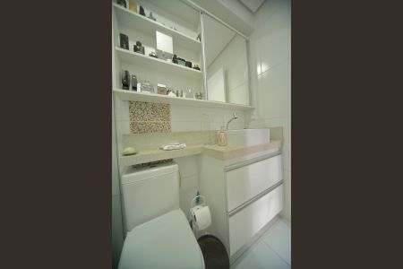 Apartamento à venda com 160m², 2 quartos e 2 vagasBanheiro da Suíte 2 