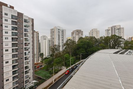 Apartamento à venda com 37m², 2 quartos e 1 vaga Apartamento à venda com 37m², 2 quartos e 1 vagaVista do Quarto 2