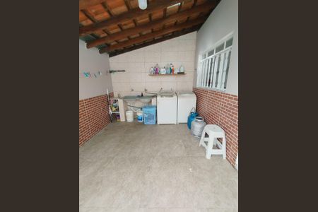 Área externa de casa para alugar com 2 quartos, 118m² em Parque Residencial Jundiaí, Jundiaí