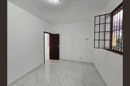 Casa para alugar com 70m², 2 quartos e 1 vaga Casa para alugar com 70m², 2 quartos e 1 vagaQuarto 1