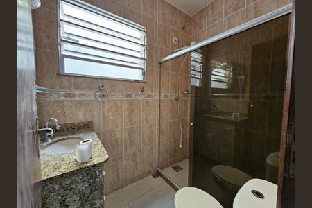 Casa para alugar com 70m², 2 quartos e 1 vaga Casa para alugar com 70m², 2 quartos e 1 vagaBanheiro