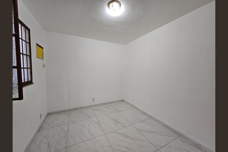 Quarto 1 de casa para alugar com 2 quartos, 70m² em Luz, Nova Iguaçu