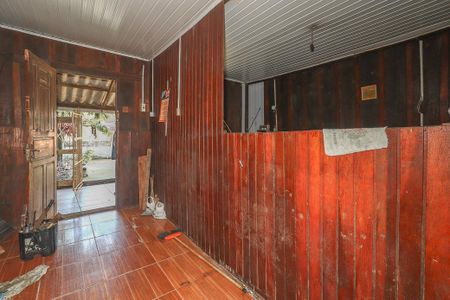 Sala de casa à venda com 1 quarto, 80m² em Humaitá, Porto Alegre