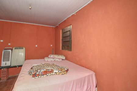 Quarto de casa à venda com 1 quarto, 80m² em Humaitá, Porto Alegre