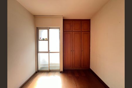 Apartamento para alugar com 90m², 4 quartos e 2 vagasQuarto 3