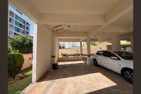Garagem de apartamento para alugar com 4 quartos, 90m² em Castelo, Belo Horizonte
