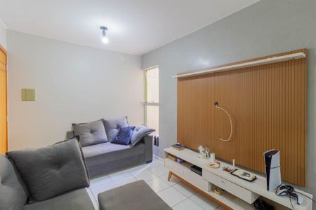 Sala de apartamento para alugar com 2 quartos, 60m² em Qs 303, Brasília