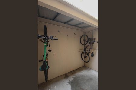 Apartamento para alugar com 95m², 2 quartos e 1 vaga Apartamento para alugar com 95m², 2 quartos e 1 vagaBicicletario