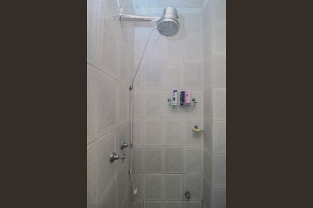 Banheiro de apartamento para alugar com 2 quartos, 95m² em Azenha, Porto Alegre