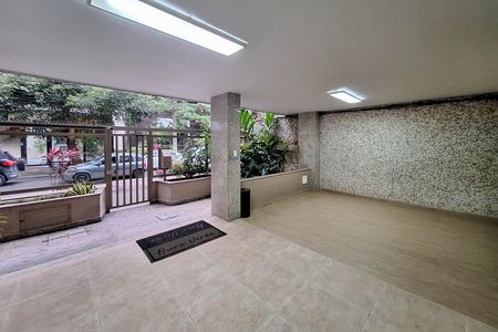 Apartamento à venda com 98m², 3 quartos e sem vaga Apartamento à venda com 98m², 3 quartos e sem vagaÁrea comum