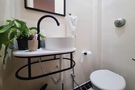 Apartamento à venda com 98m², 3 quartos e sem vaga Apartamento à venda com 98m², 3 quartos e sem vagaLavabo