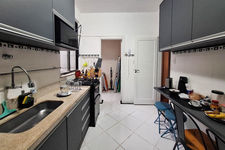 Apartamento à venda com 98m², 3 quartos e sem vaga Apartamento à venda com 98m², 3 quartos e sem vagaCozinha