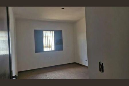Casa à venda com 3 quartos, 480m² em Caxingui, São Paulo