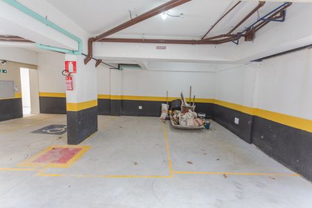 Garagem de apartamento à venda com 3 quartos, 170m² em Santo Antônio, Belo Horizonte