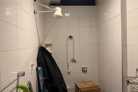 Apartamento para alugar com 138m², 3 quartos e 2 vagas Apartamento para alugar com 138m², 3 quartos e 2 vagasBanheiro de Serviço