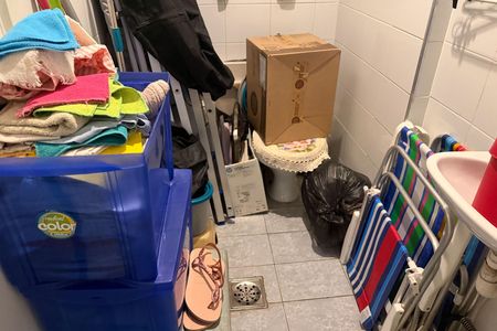 Apartamento para alugar com 138m², 3 quartos e 2 vagas Apartamento para alugar com 138m², 3 quartos e 2 vagasBanheiro de Serviço