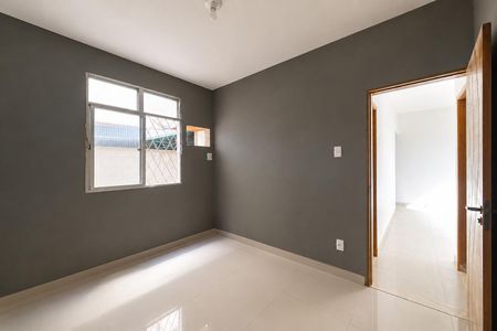 Apartamento para alugar com 2 quartos, 46m² em Cascadura, Rio de Janeiro