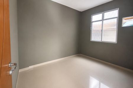 Apartamento para alugar com 2 quartos, 46m² em Cascadura, Rio de Janeiro