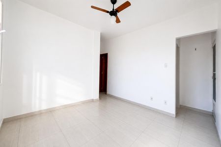 Apartamento para alugar com 2 quartos, 46m² em Cascadura, Rio de Janeiro