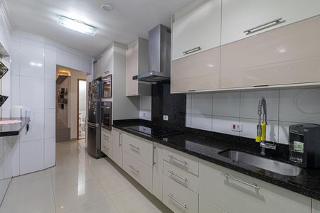 Casa à venda com 78m², 2 quartos e 2 vagas Casa à venda com 78m², 2 quartos e 2 vagasCozinha