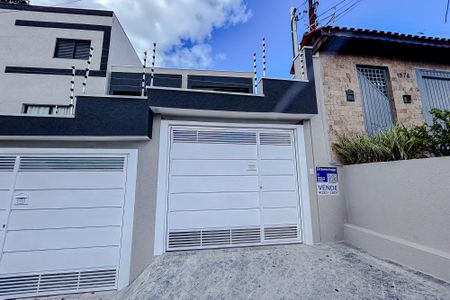 Fachada com Plaquinha de casa à venda com 3 quartos, 100m² em Vila Aricanduva, São Paulo