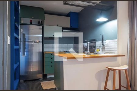 Cozinha de apartamento à venda com 2 quartos, 54m² em Jardins, São Paulo