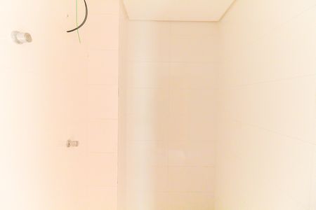 Apartamento à venda com 44m², 2 quartos e sem vaga Apartamento à venda com 44m², 2 quartos e sem vagaBanheiro