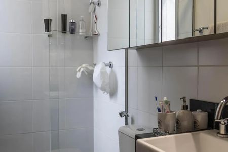 Apartamento para alugar com 137m², 2 quartos e 2 vagas Apartamento para alugar com 137m², 2 quartos e 2 vagasBanheiro social