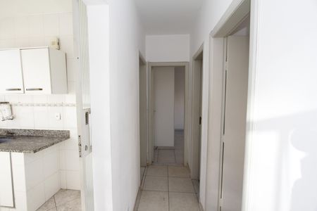 Corredor de apartamento para alugar com 3 quartos, 88m² em Barroca, Belo Horizonte